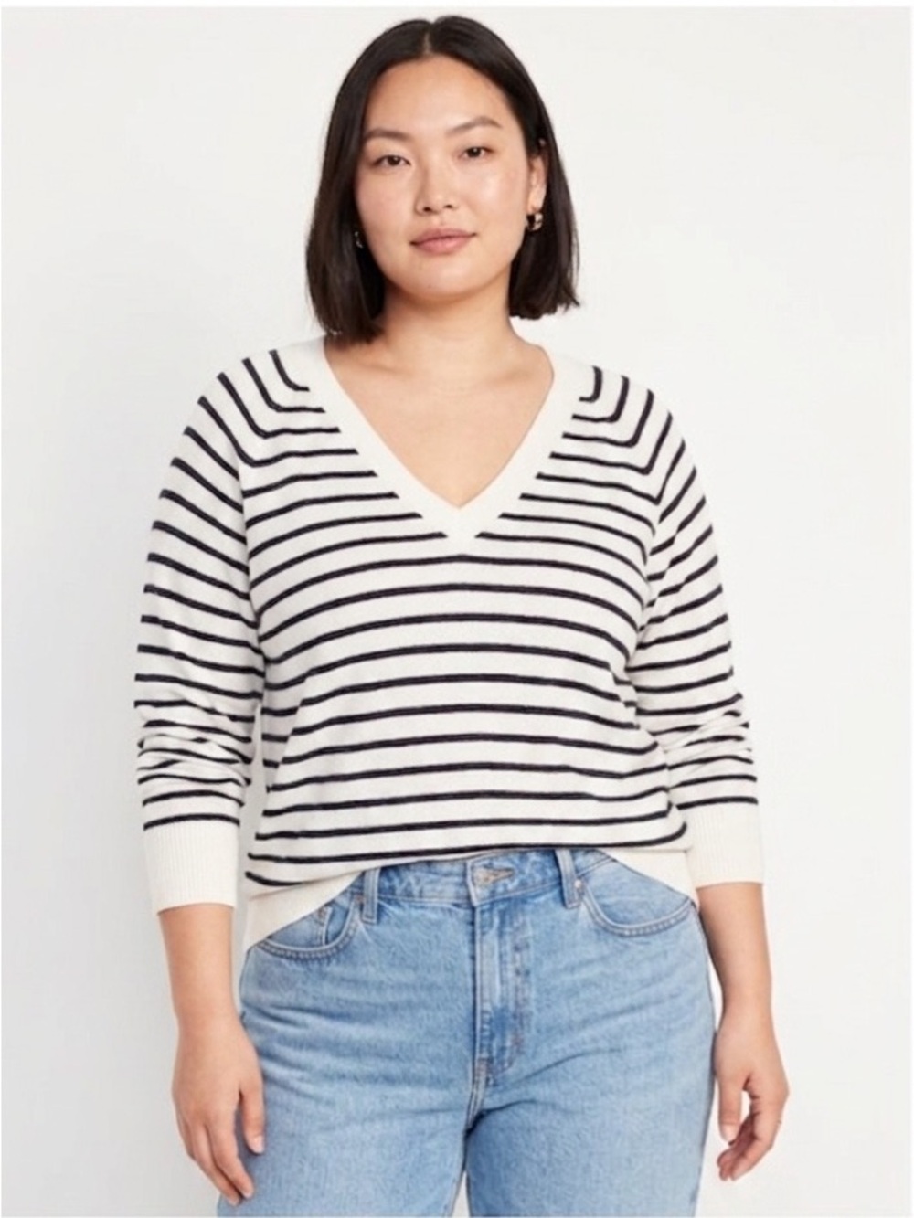 Old Navy loose Striped V-Neck Sweater - White/Black XXL Tall